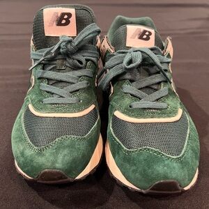New Balance 574 Legacy “Green Silver”